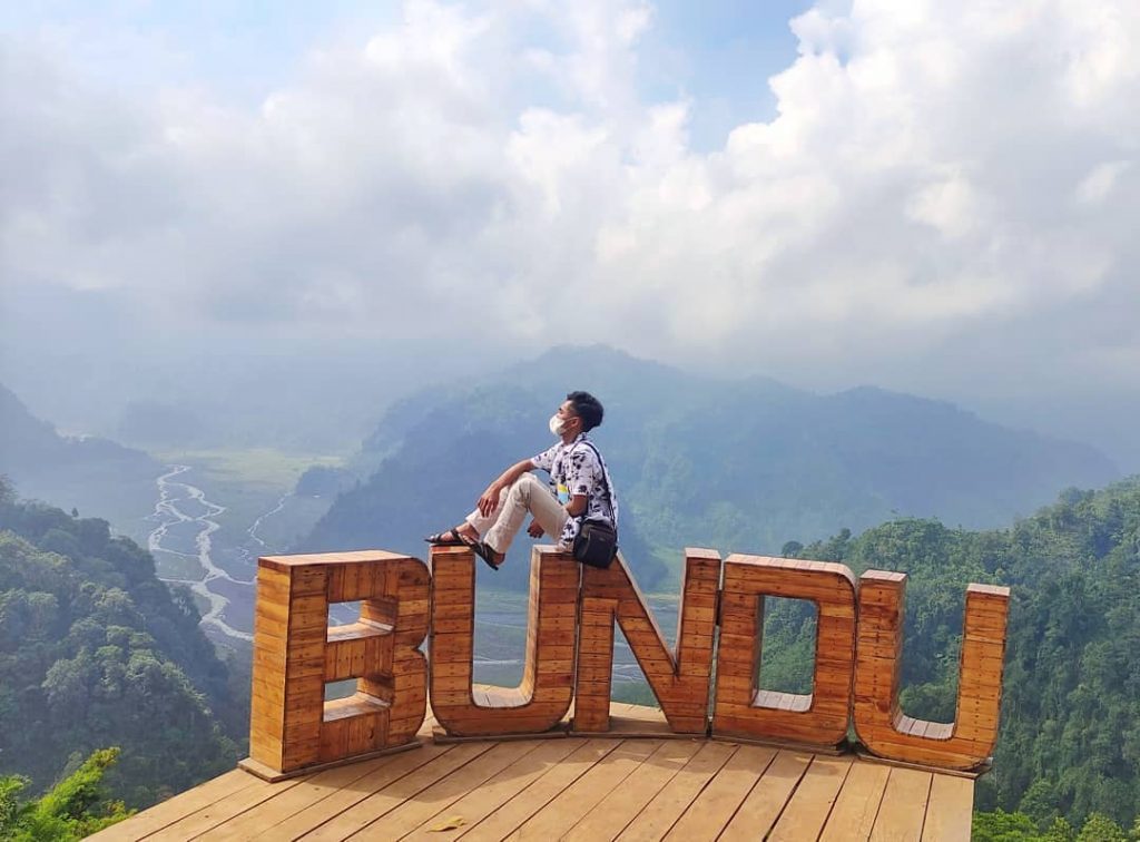 Puncak Bundu